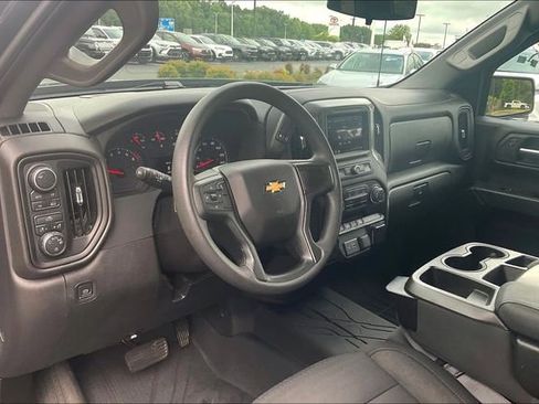 Used 2022 Chevrolet Silverado 1500 Custom AWD/4WD image 14