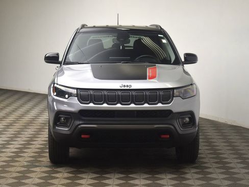 Used 2022 Jeep Compass Trailhawk w/ Trailhawk Convenience Group AWD/4WD image 21