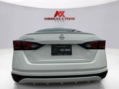 Used 2020 Nissan Altima 2.5 S FWD image 15