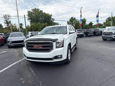 Used 2020 GMC Yukon SLT w/ Open Road Package AWD/4WD image 3