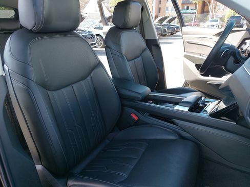 Used 2019 Audi e-tron Prestige AWD/4WD image 10