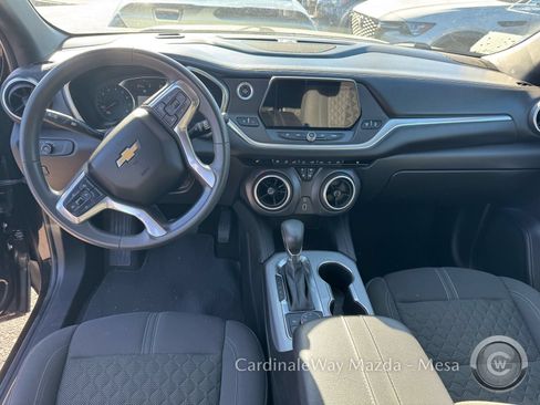 Used 2021 Chevrolet Blazer LT FWD image 12