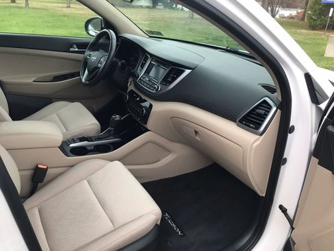 Used 2017 Hyundai Tucson Sport w/ Cargo Package image 47