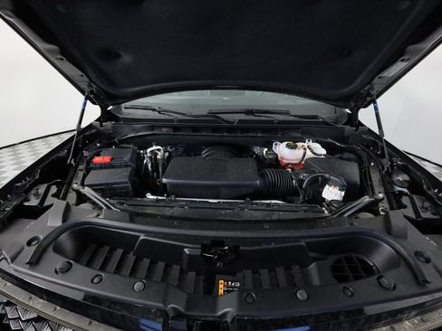 Used 2025 Cadillac Escalade ESV Sport w/ Touring Package image 55