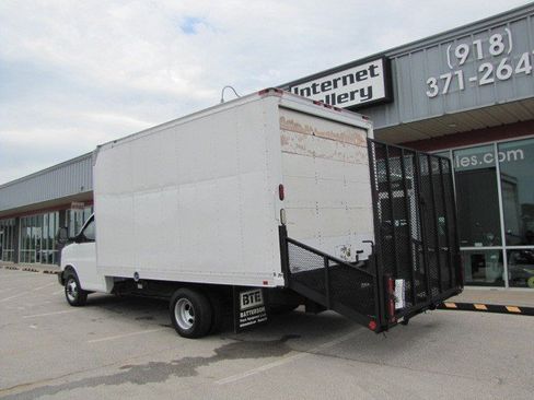 Used 2013 Chevrolet Express 3500 Extended image 5