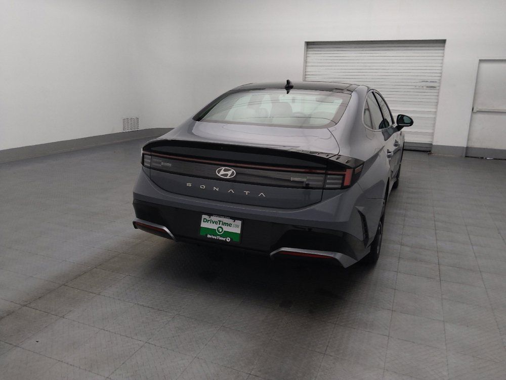 Used 2024 Hyundai Sonata SEL w/ Convenience Package FWD image 7