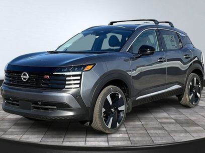 New 2026 Nissan Kicks SR w/ Cold Weather Package