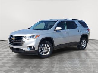 Certified 2021 Chevrolet Traverse LT image 1