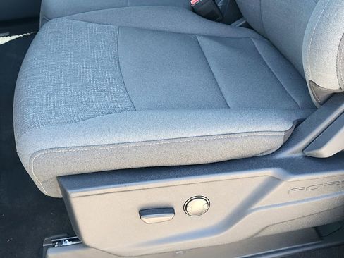 Used 2024 Ford F150 XLT image 21