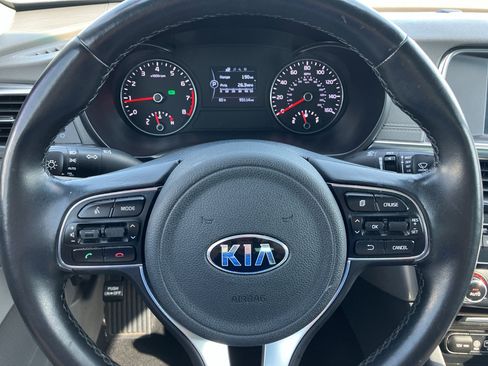Used 2018 Kia Optima EX image 20