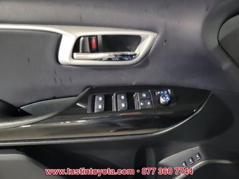 Certified 2017 Toyota Mirai image 17