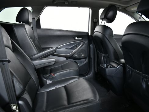 Used 2019 Hyundai Santa Fe XL image 29