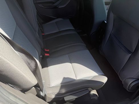 Used 2017 Ford Escape SE AWD/4WD image 9