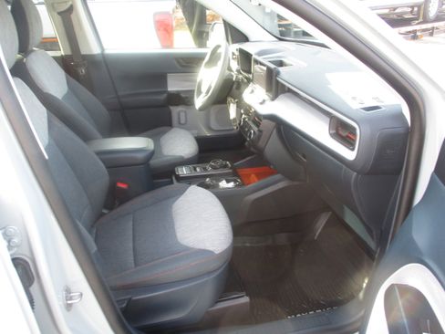 Certified 2022 Ford Maverick XLT w/ Equipment Group 300A Standard image 14