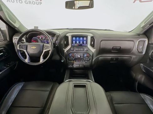 Used 2020 Chevrolet Silverado 1500 LTZ w/ LTZ Plus Package AWD/4WD image 24