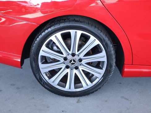 Used 2018 Mercedes-Benz CLA 250 4MATIC image 5