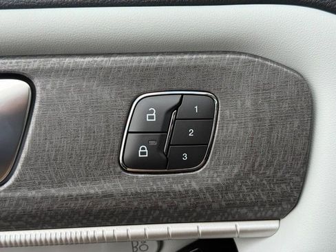 New 2026 Ford Explorer Platinum w/ LUX Leather Package image 12