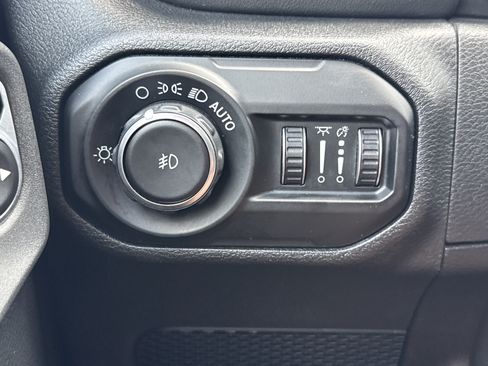 Used 2020 Jeep Wrangler Unlimited Rubicon w/ Quick Order Package 28Y Recon AWD/4WD image 14