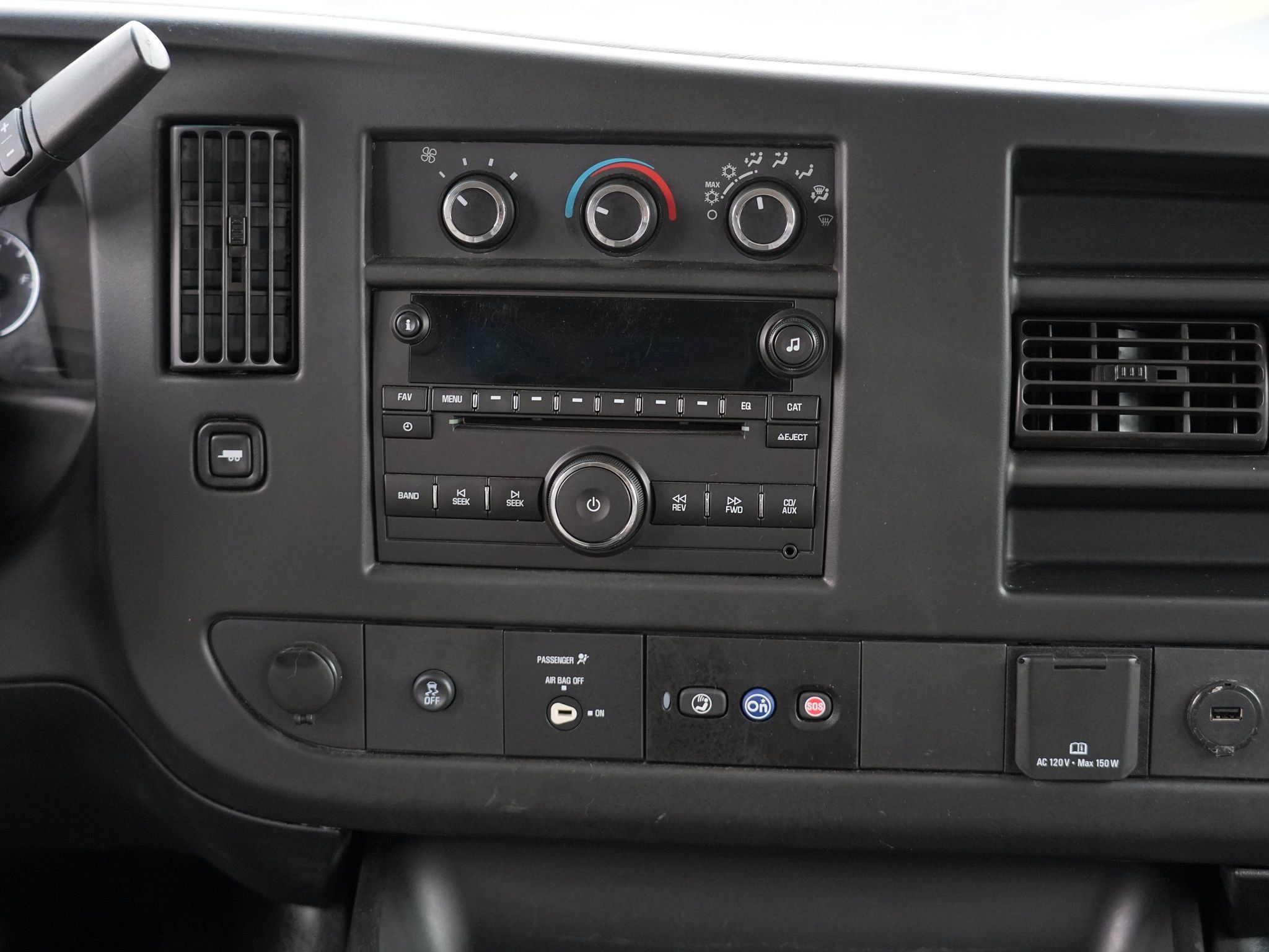 Used 2017 Chevrolet Express 2500 LS RWD image 23