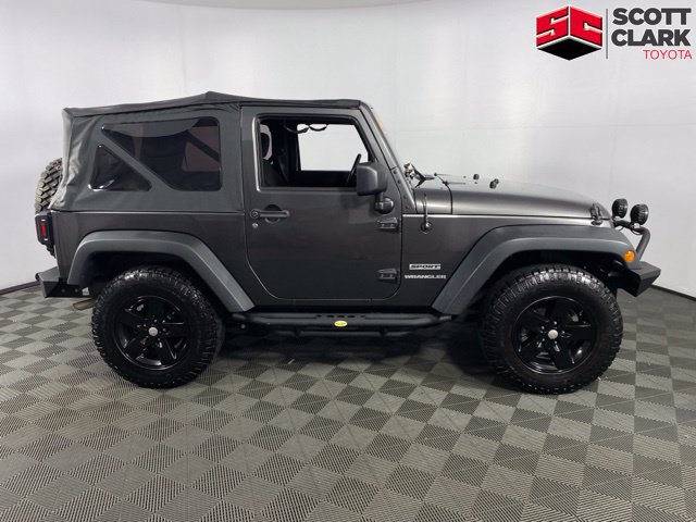 Used 2017 Jeep Wrangler Sport w/ Quick Order Package 24S AWD/4WD image 11