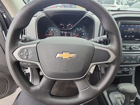 Used 2021 Chevrolet Colorado W/T w/ WT Convenience Package image 5