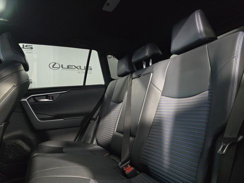 Used 2022 Toyota RAV4 XSE image 27