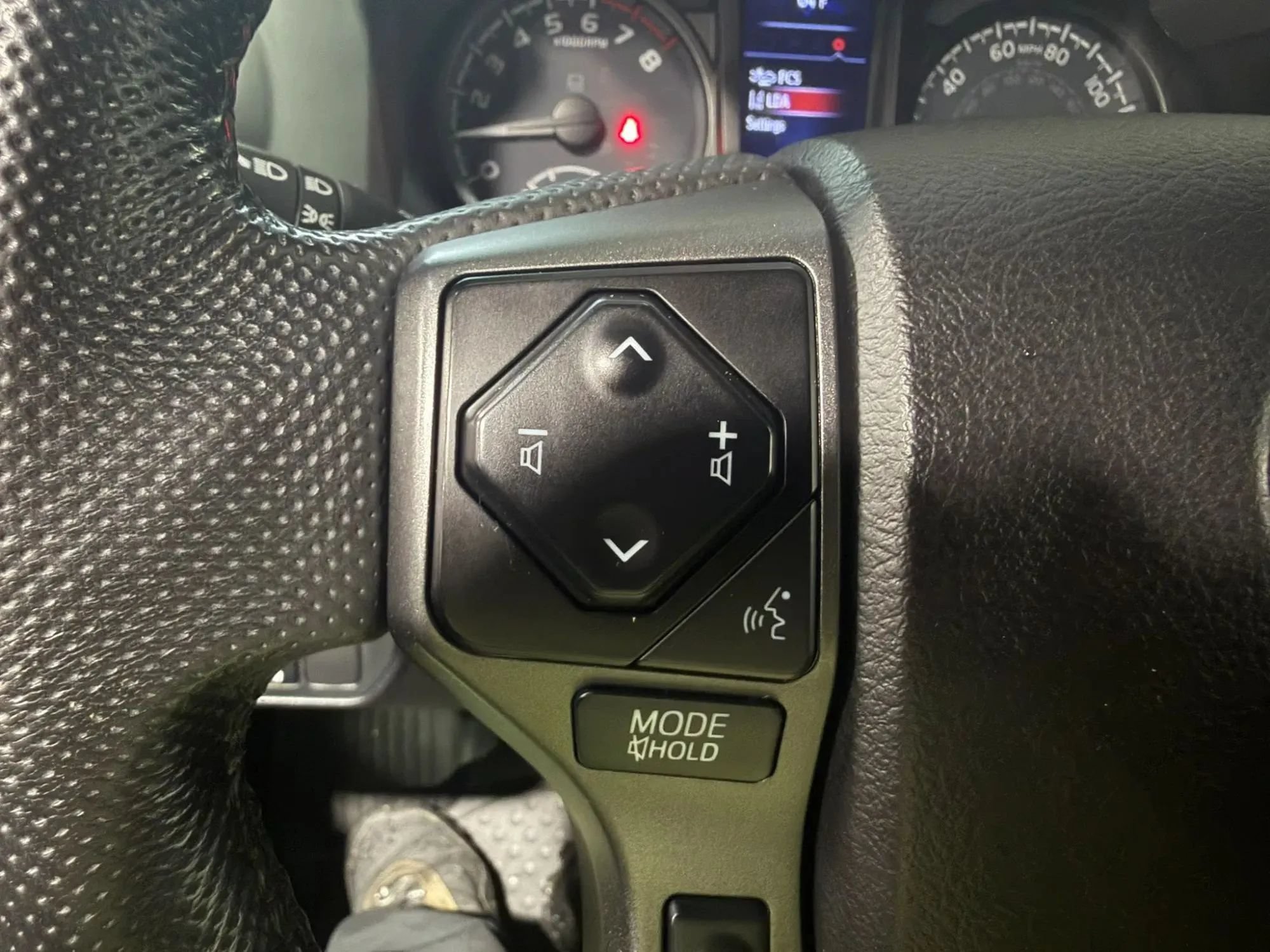 Used 2021 Toyota Tacoma TRD Off-Road AWD/4WD image 20