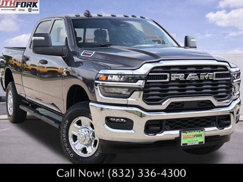 Used 2026 RAM 2500 Tradesman AWD/4WD image 1