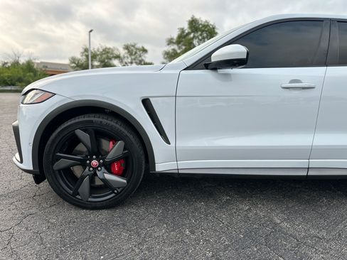 Used 2021 Jaguar F-PACE SVR AWD/4WD image 13