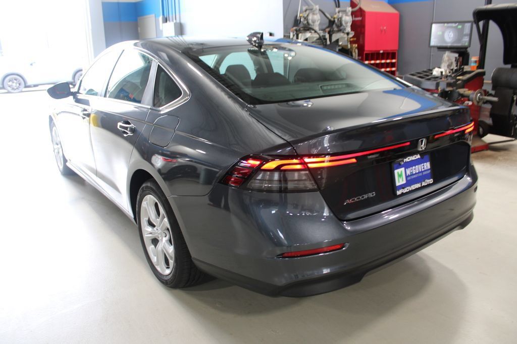 Used 2024 Honda Accord LX image 19