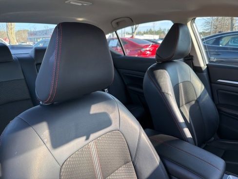 Used 2024 Nissan Altima 2.5 SR image 31