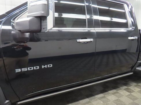 Used 2023 Chevrolet Silverado 3500 High Country w/ Z71 Off-Road Package image 54