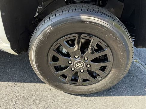 Used 2024 Toyota Tacoma SR image 49