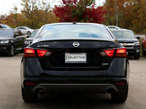 Used 2021 Nissan Altima 2.5 SR image 8