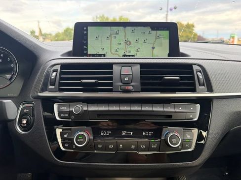 Used 2018 BMW M2 RWD image 19