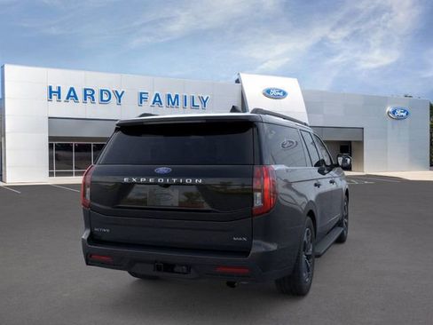 New 2026 Ford Expedition Max Active RWD image 8