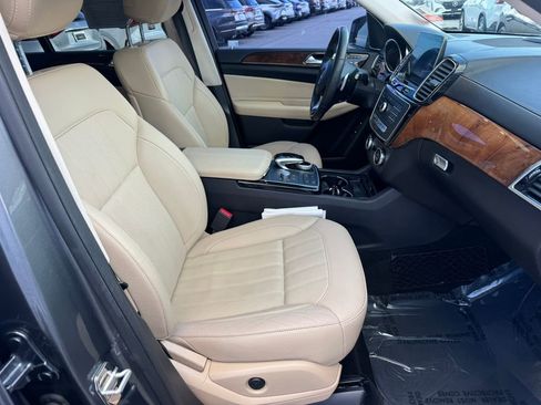 Used 2018 Mercedes-Benz GLS 450 4MATIC w/ Premium Package image 13