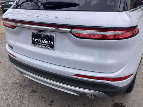 New 2026 Lincoln Corsair Premiere image 4