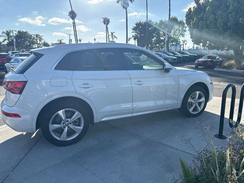 Used 2020 Audi Q5 2.0T Premium w/ Convenience Package AWD/4WD image 19