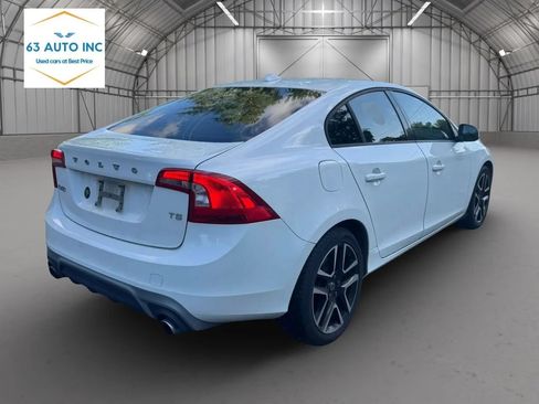 Used 2017 Volvo S60 T5 Dynamic FWD image 5