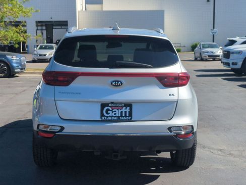 Used 2020 Kia Sportage EX AWD/4WD image 5