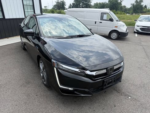 Used 2019 Honda Clarity Touring image 4