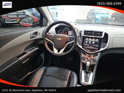 Used 2020 Chevrolet Sonic Premier image 19