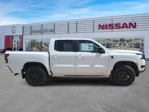 New 2026 Nissan Frontier SV AWD/4WD image 5