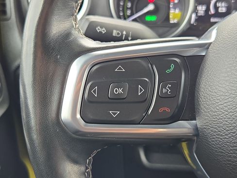 Used 2023 Jeep Wrangler Sahara w/ Cold Weather Group image 18