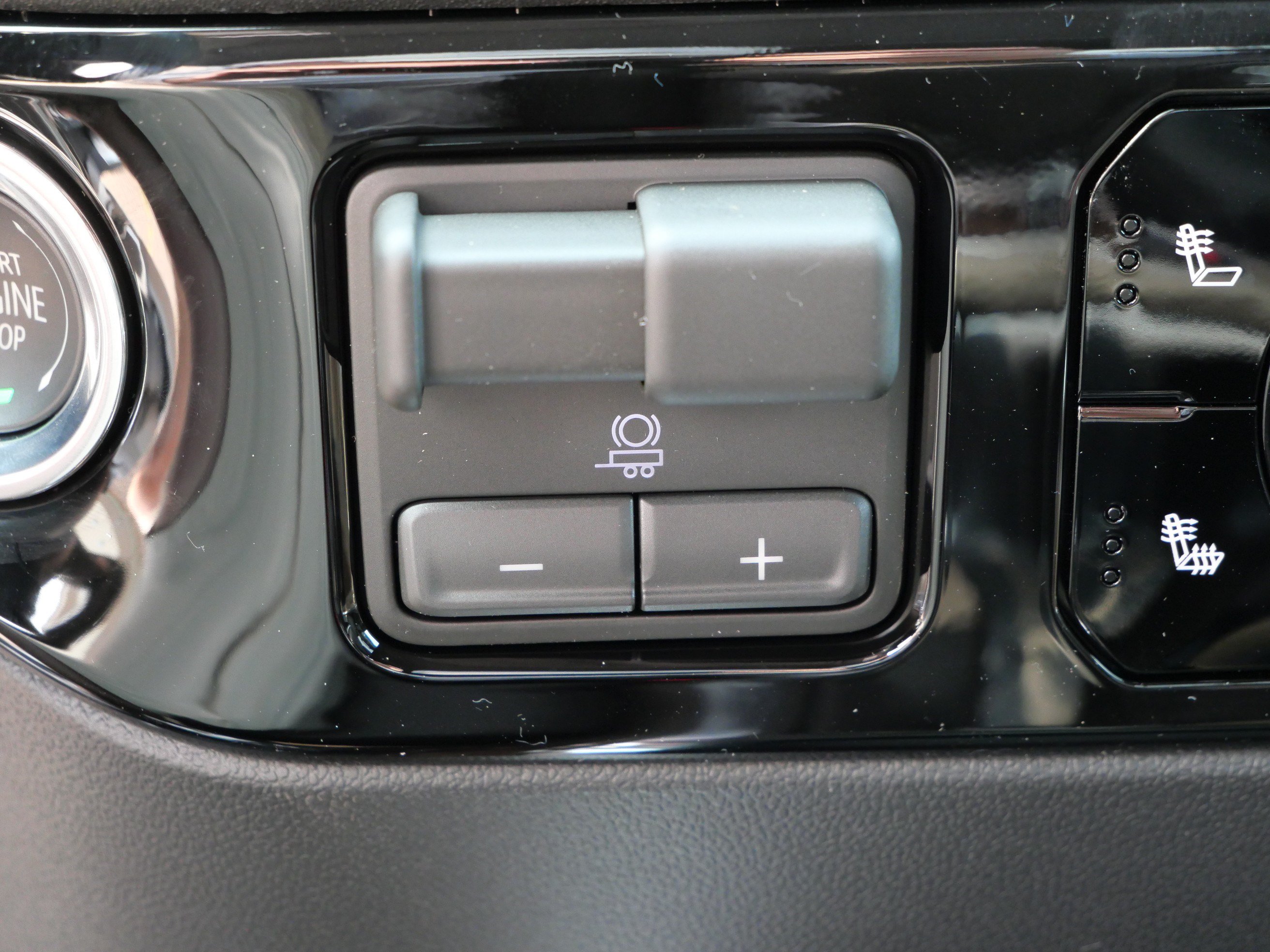 New 2026 Chevrolet Silverado 1500 RST w/ RST All Star Premium Package AWD/4WD image 21