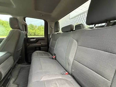Used 2021 Chevrolet Silverado 2500 LT AWD/4WD image 25