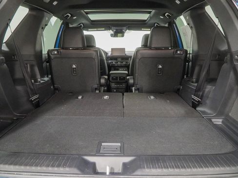 Certified 2025 Honda Pilot TrailSport image 14