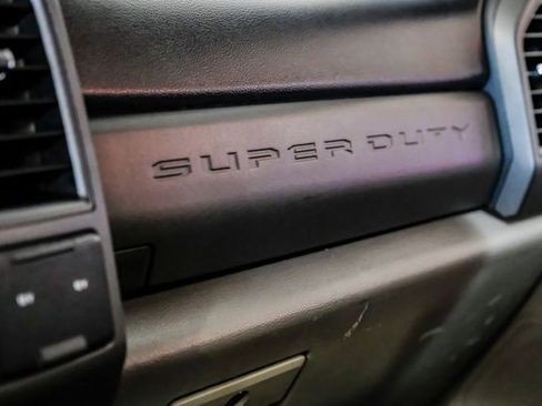 Used 2018 Ford F550 2WD Regular Cab Super Duty image 21