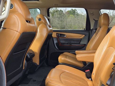 Used 2014 Chevrolet Traverse LTZ image 13